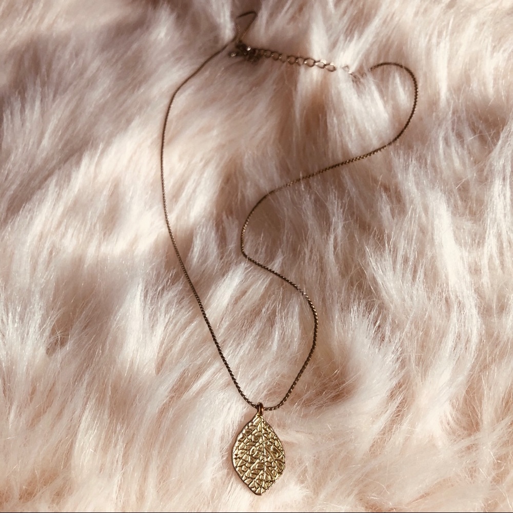 Gold leaf necklace